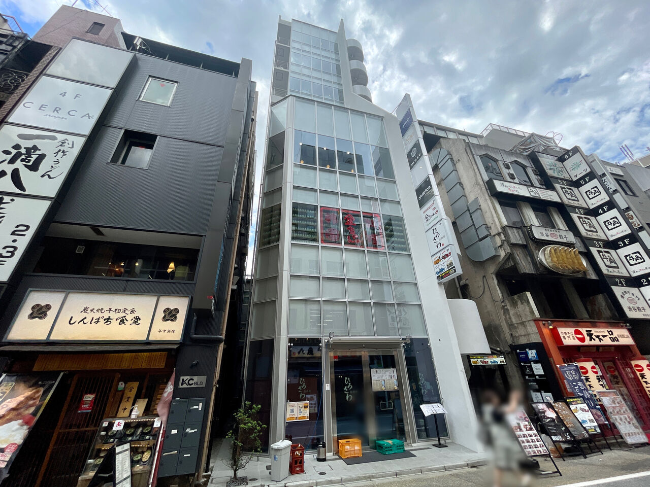 開店】西新宿におひとり様専用セルフサービスラウンジ『ソロ山』が