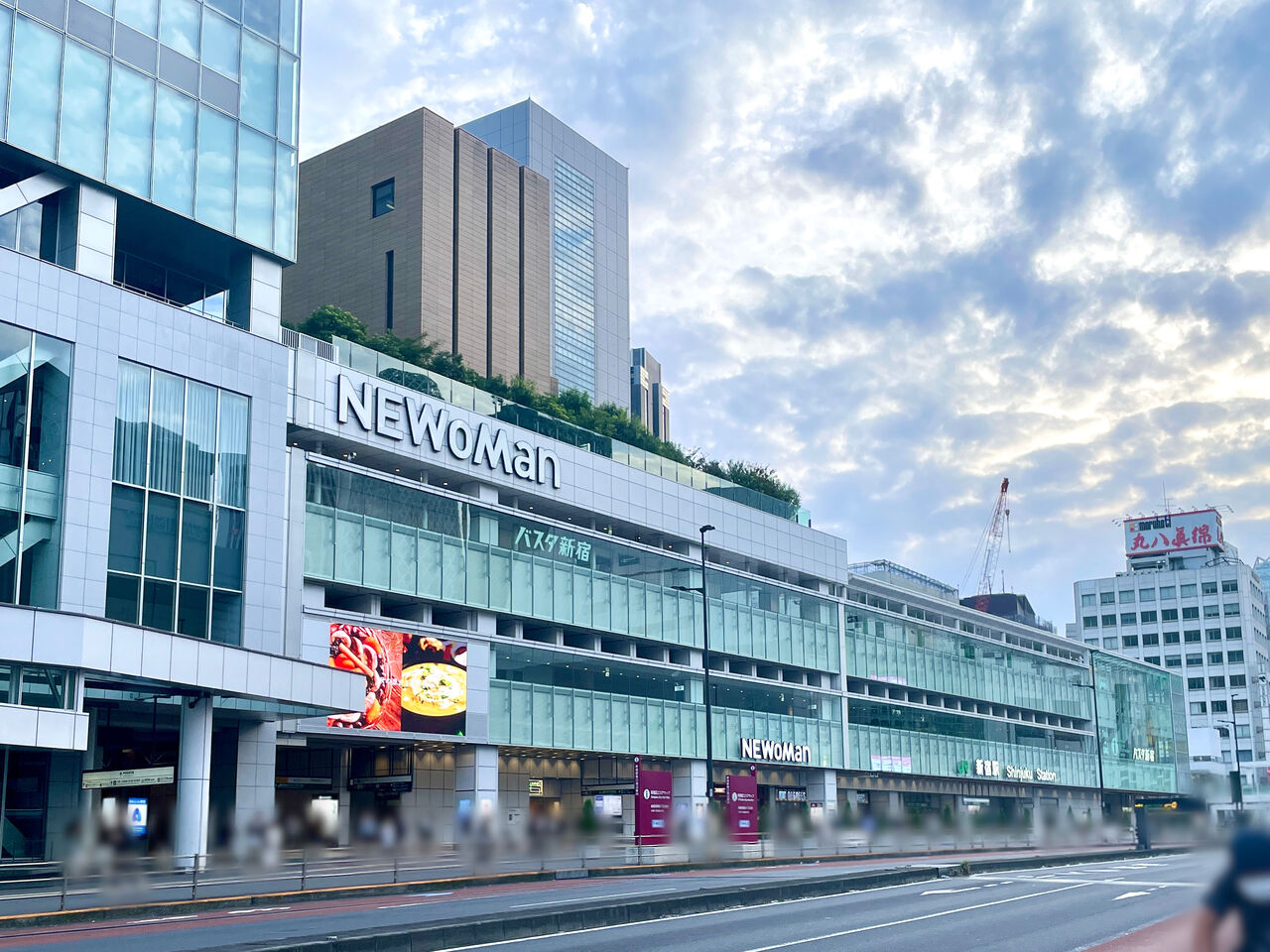 newoman 新宿 エキナカ