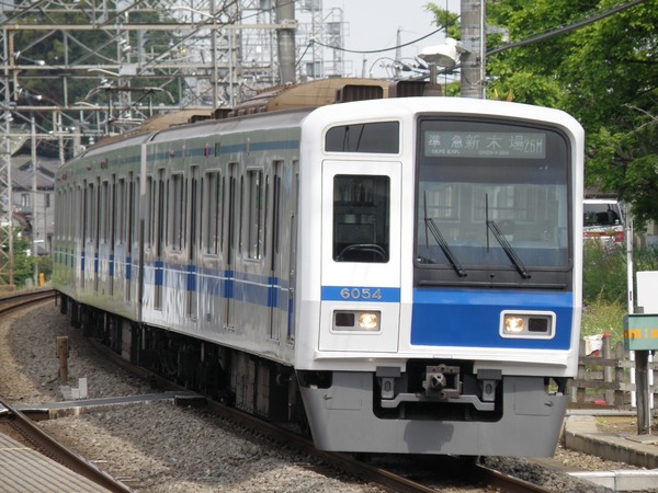 22010630_m