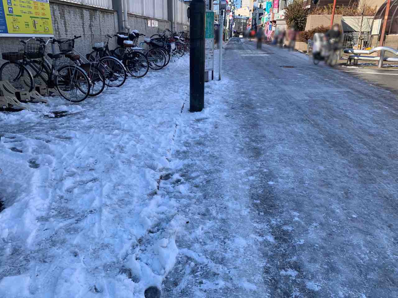 東京都23区に4年ぶりの大雪警報 練馬区内にも積雪が ネリ子録 22年1月7日撮影 ねりまく通信 東京都練馬区の地域情報サイト