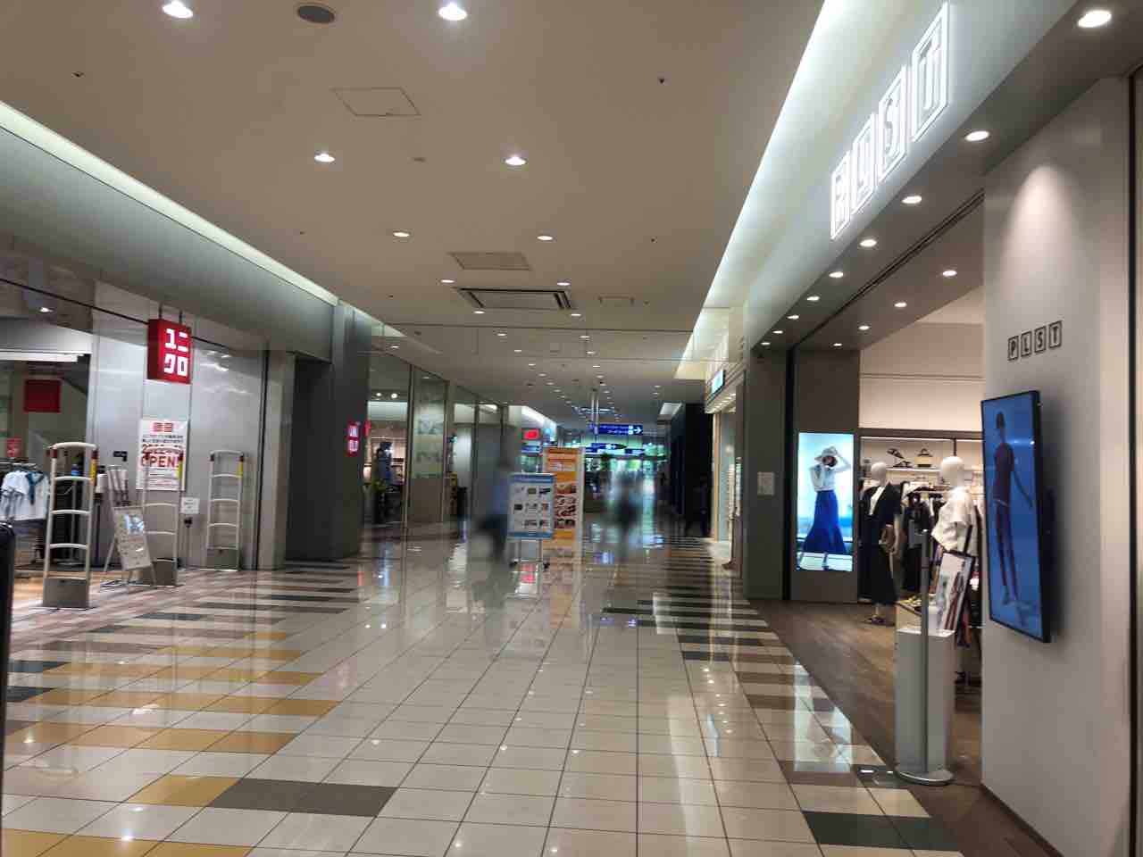 『アリオ亀有』1階にある『ユニクロ アリオ亀有店』が 改装工事のため一時休業するらしい。2022年秋にリニューアルオープン予定。 : かつ ...