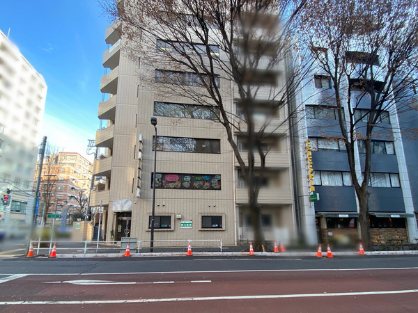 20240106_214555014_iOS