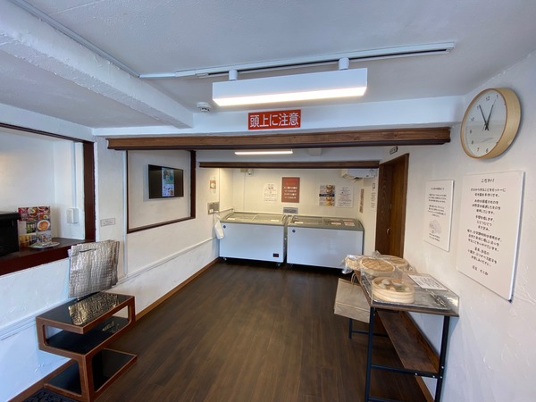 E4753709-9B55-4676-9893-91611BF156A2