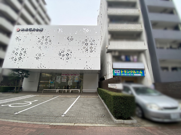 D6A750BB-320D-4A00-AA26-2BFC345BE340