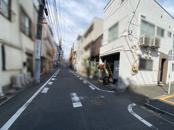 D304BF2B-31F5-43E1-9FE9-5799C47CB6A1
