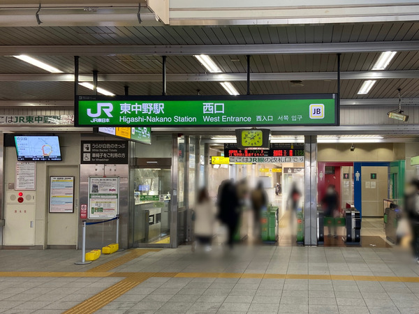 328F402C-CFB1-4F6D-B916-4D35E24E8E90