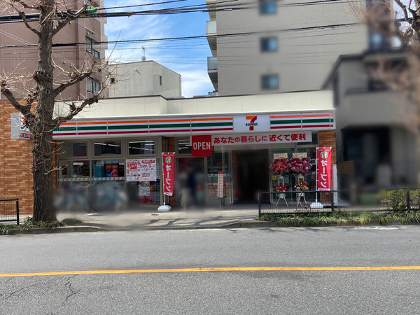 DDB75F36-73F2-4213-9A00-C2879F9E7957