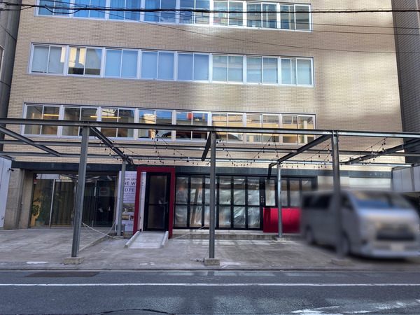 8FE9D654-61F6-4E0B-8DDF-0924DCF88AF8