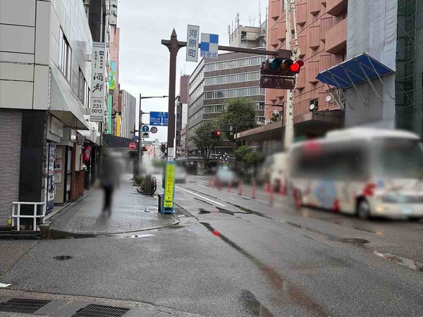 夜ノ食堂 よふけ 片町店