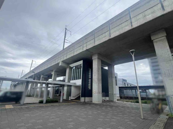 西金沢駅前マルシェ