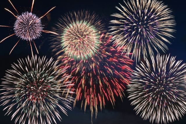 いよいよ来週に迫る フィナーレは1000連発の乱れ打ち 北國花火 18 金沢大会 7月28日開催 金沢デイズ 石川県金沢市の地域情報サイト