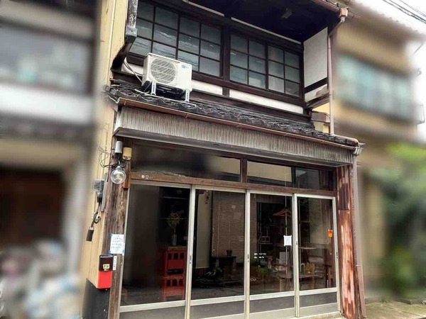 石川県金沢市中央通町に『bondo（ボンド）』なるワインショップがオープンしてる。