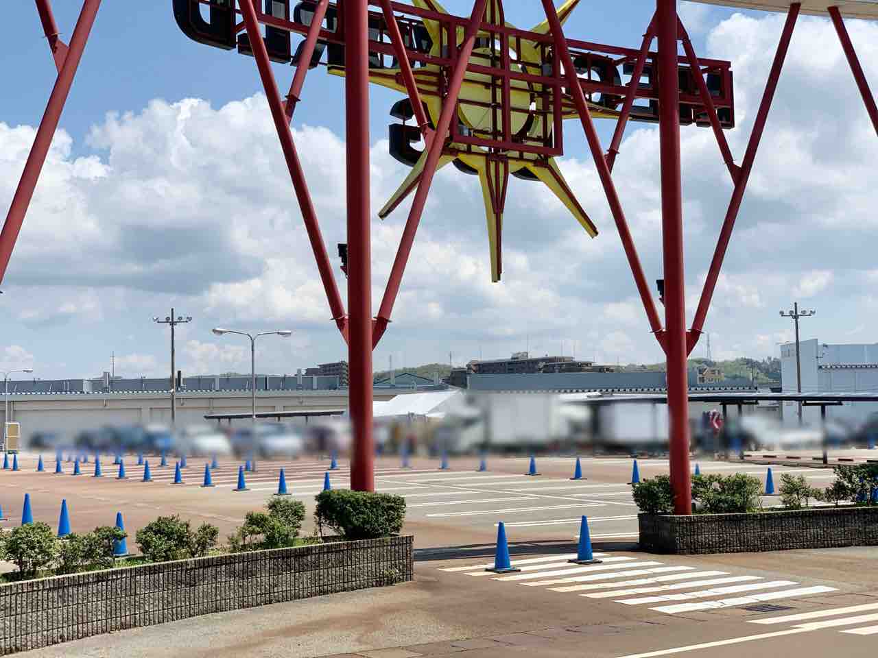 各店の逸品メニューをドライブスルーでテイクアウト 沖町 Dsgメガワールド 駐車場で 元気回復ドライブスルー スタート 4月24日 5月6日 金沢デイズ 石川県金沢市の地域情報サイト