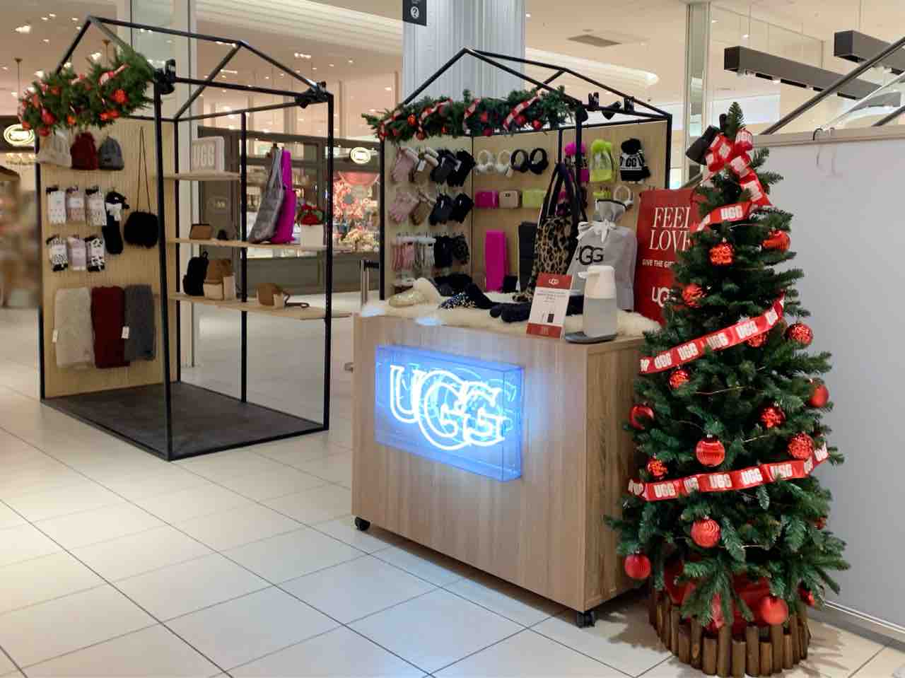 金沢フォーラス 1階に Ugg Gift Pop Up Store なる大人気ブランド Ugg アグ のポップアップストアがオープンしてる 21年1月11日まで 金沢デイズ 石川県金沢市の地域情報サイト 金沢フォーラス 1階に Ugg Gift Pop Up Store なる大人気ブランド Ugg アグ のポップアップストアがオープンしてる 21年1月11日まで 金沢デイズ 石川県金沢市の地域情報サイト