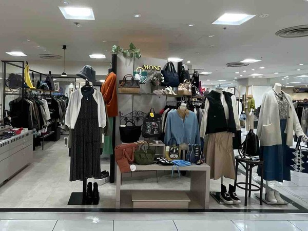 『金沢エムザ』にある婦人服・雑貨のお店『MOND 金沢エムザ店（モンド）』が閉店するらしい。