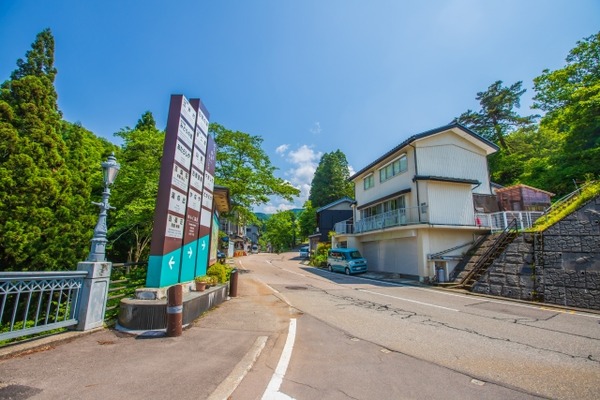 湯涌ぼんぼり祭り