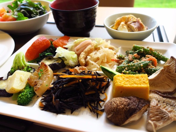 11_金沢 彩の庭ホテル