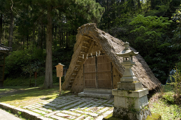 462_湯涌温泉・氷室小屋1 (1)