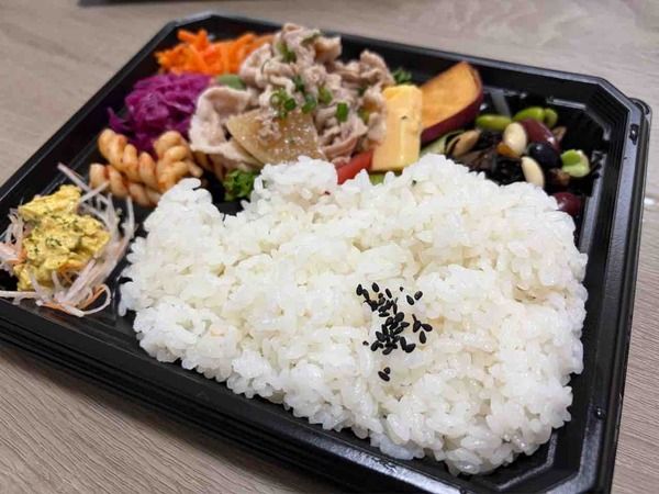 堀他食堂