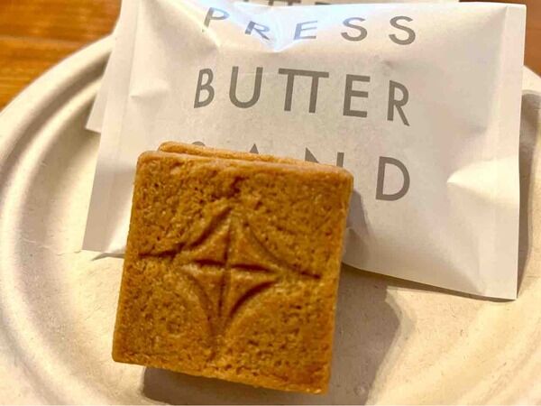 PRESS BUTTER SAND2