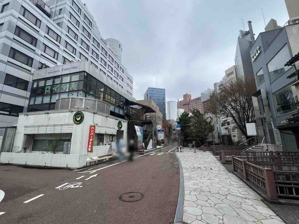 蛇之目寿司本店