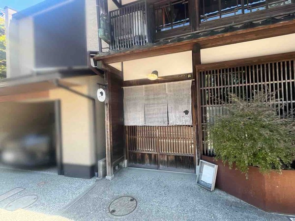 ゲストハウス白