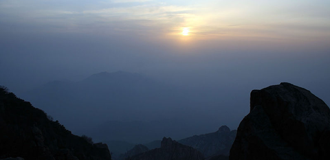 泰山の夕日02