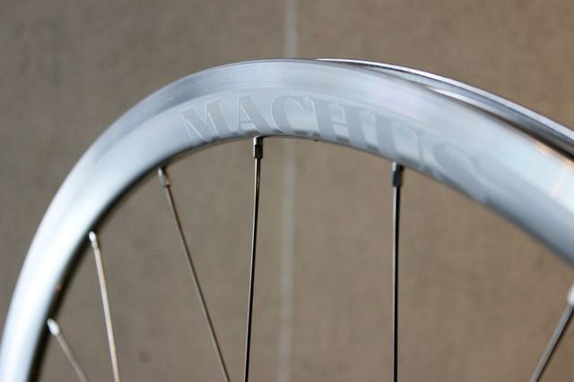 SIXTHのアルミホイール