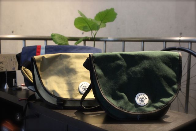 Crumpler バッグ取扱いを始めました！ : K&M CYCLE BLOG
