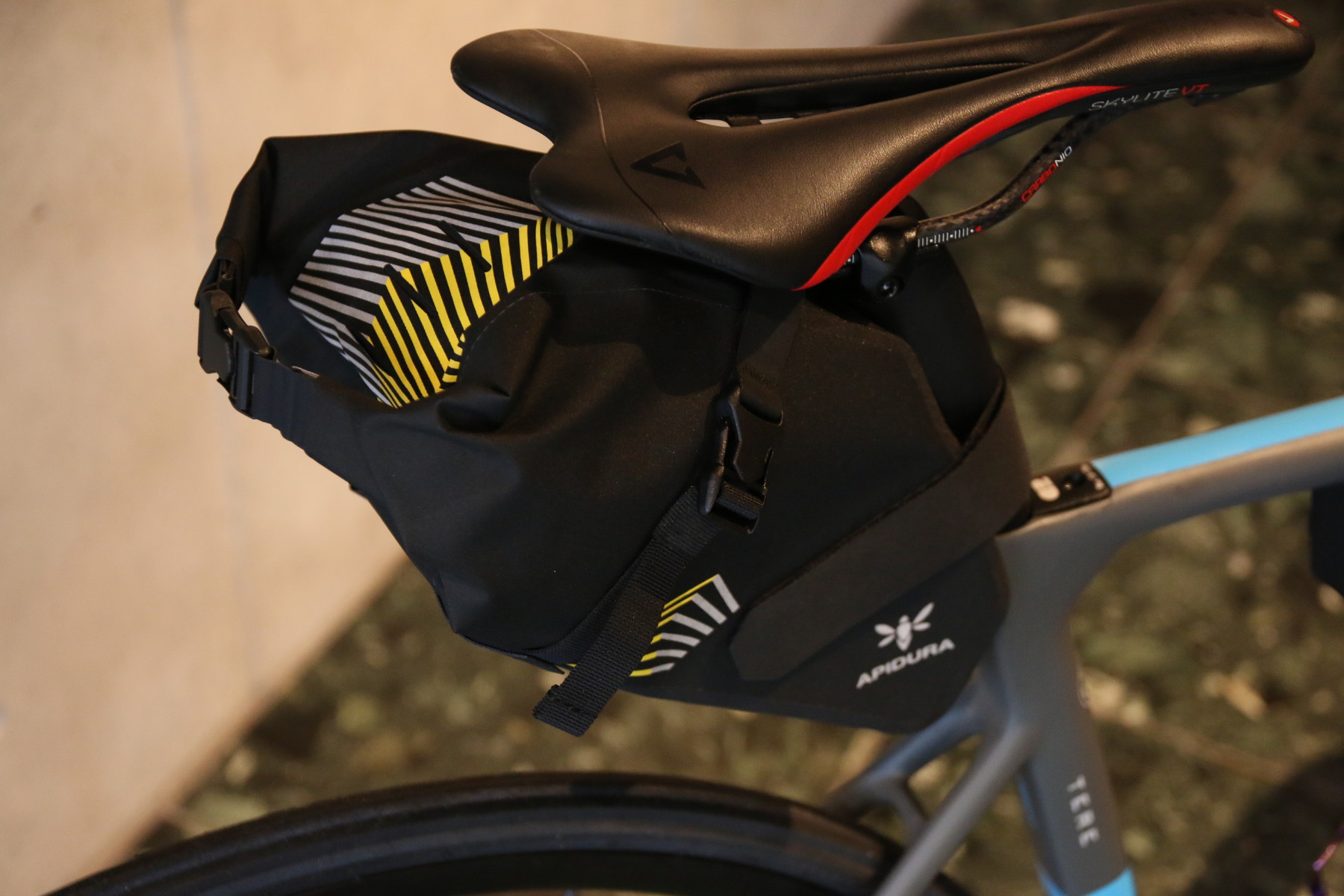 APIDURAから軽量&完全防水の新シリーズが入荷 : K&M CYCLE BLOG APIDURAから軽量&完全防水の新シリーズが入荷 : K&M CYCLE BLOG