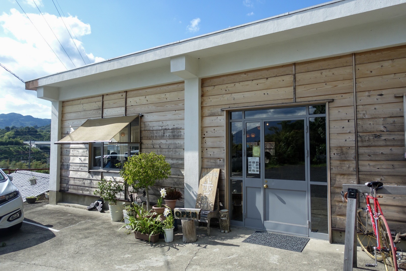 自転車乗りにおすすめのカフェ Vol 60 歩里人珈琲 K M Cycle Blog