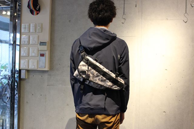 98%OFF!】 DATUM デイタム 2WAY ショルダーバッグ Shuttle 赤 kids