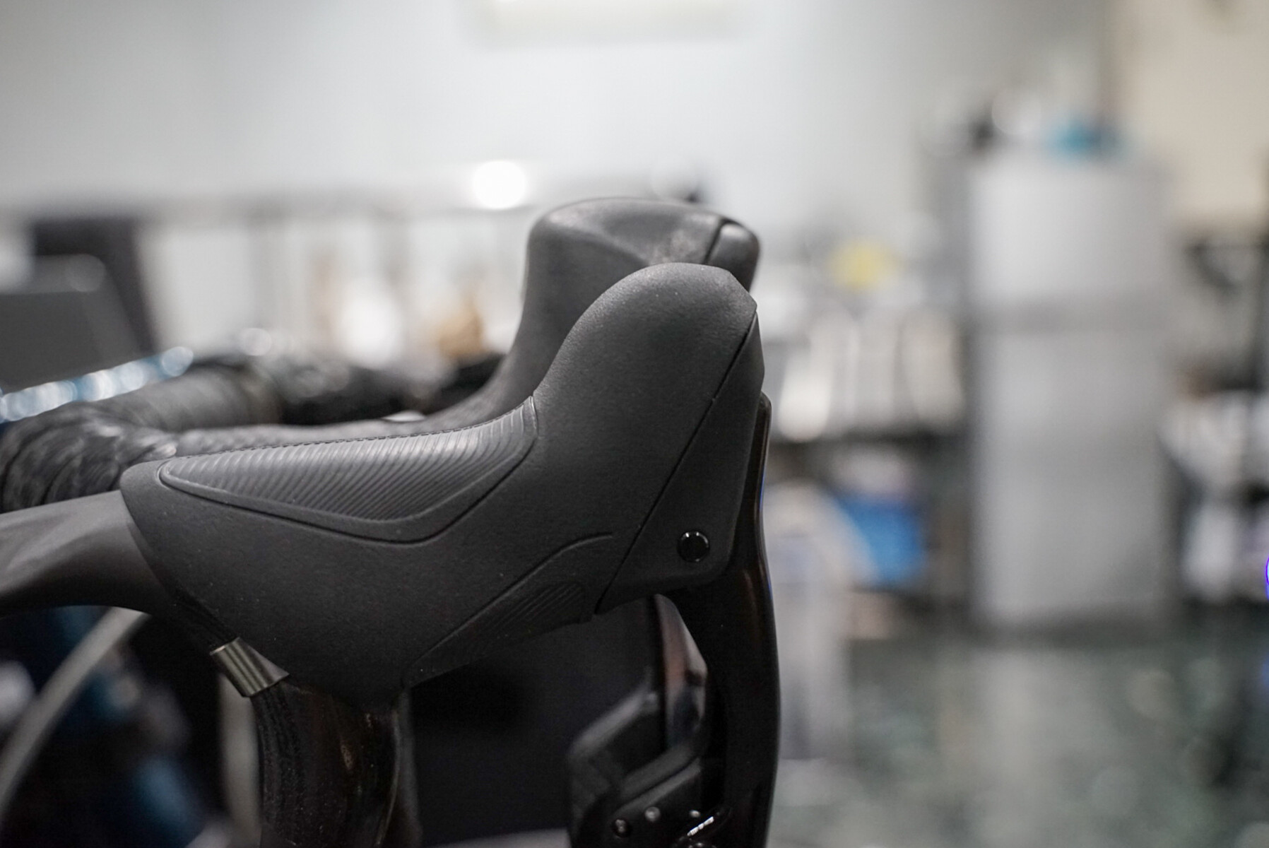Chapter2 TERE × SRAM eTap AXS カスタム納車 : K&M CYCLE BLOG