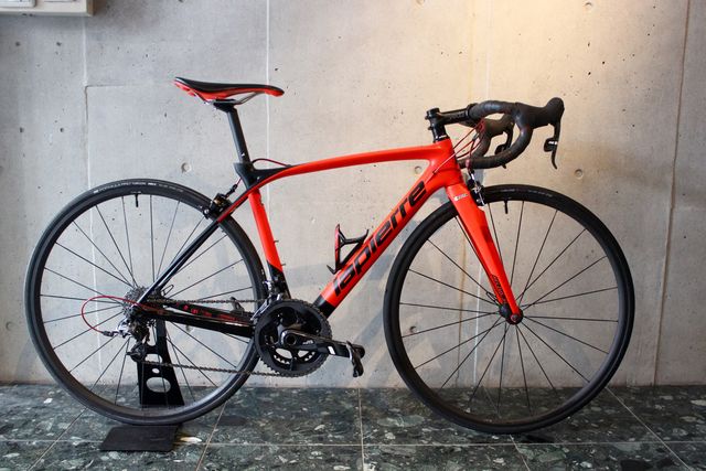 パーソナルカラー 赤 でコーディネート Lapierre Xelius カスタム K M Cycle Blog パーソナルカラー 赤 でコーディネート Lapierre Xelius カスタム K M Cycle Blog