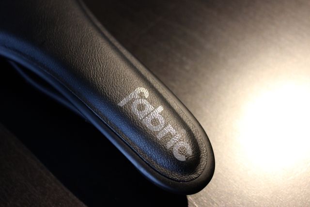 これが最先端のものづくり。3Dプリンター製サドルfabric「ALM」 : K&M