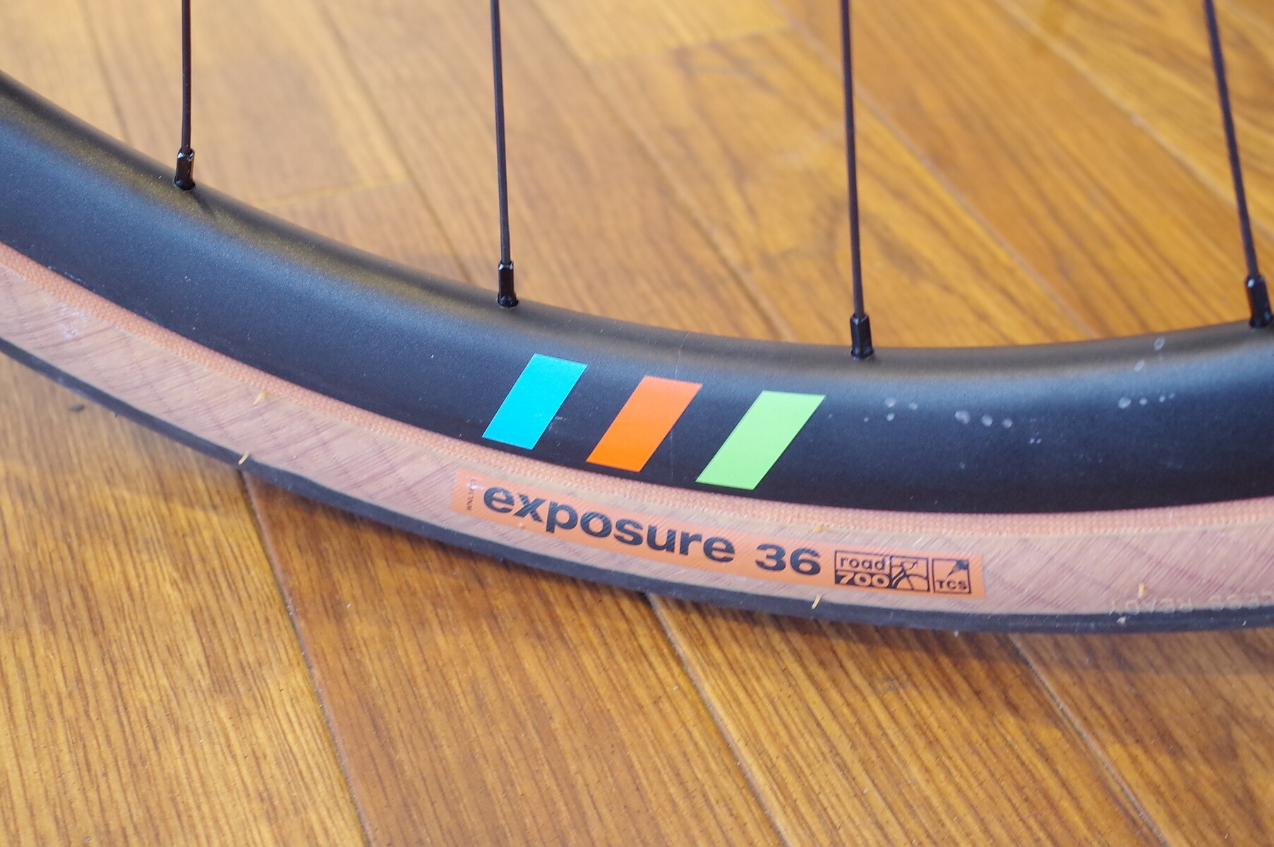 エントリーグラベルのカスタムに ALEXRIMS BOONDOKS 3 : K&M エントリーグラベルのカスタムに ALEXRIMS BOONDOKS 3 : K&M