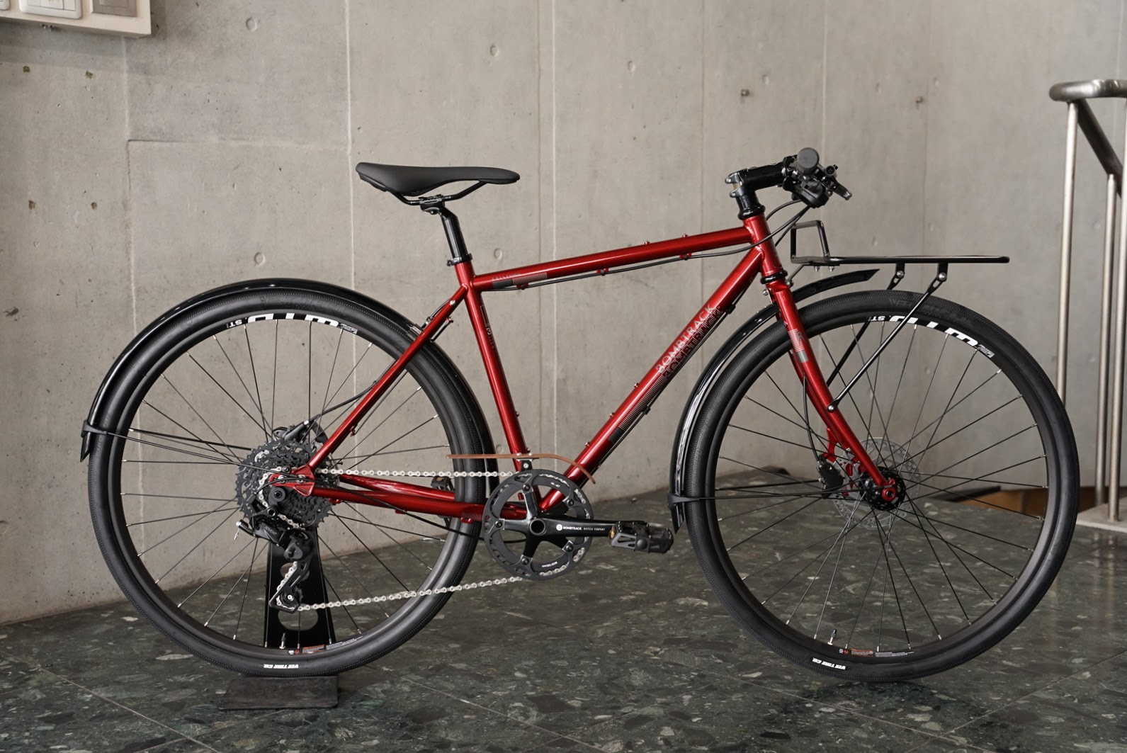 ボムトラック　ロードバイク　sサイズ　フレーム美品 ボムトラック ロードバイク sサイズ フレーム美品 - メルカリ