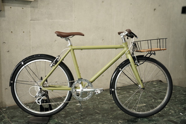 51ede928-s.jpg