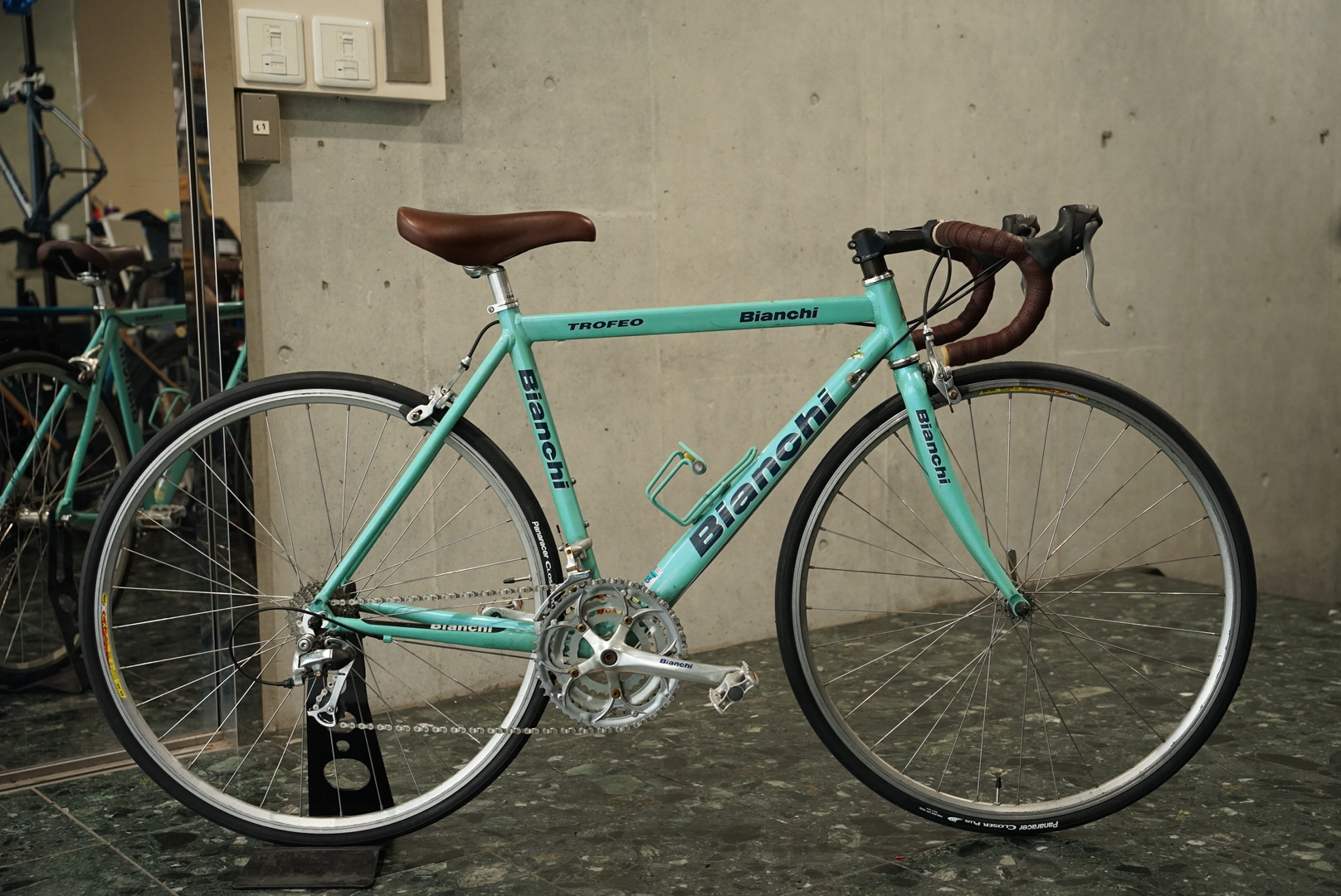 長年保管されていたバイクを復活！Bianchiメンテナンス : K&M CYCLE BLOG