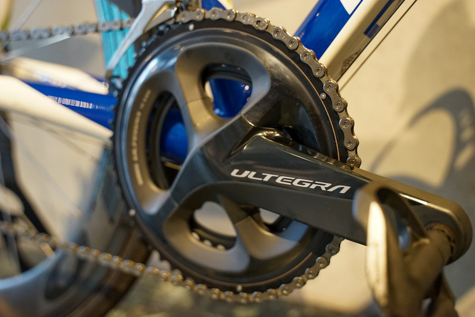 ピナレロ FP-UNO　フレームセット　アルテグラクランク付き ピナレロ FP-UNO フレームセット アルテグラクランク付き - メルカリ