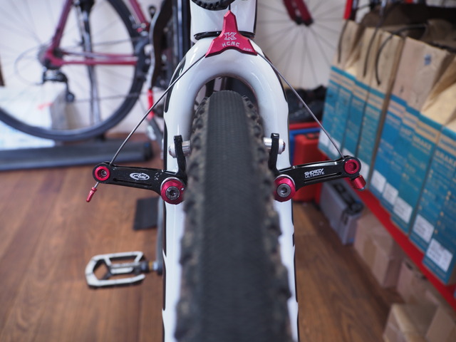 カスタム】LAPIERRE CX + Avid Shorty Ultimate Rim Brake : K&M カスタム】LAPIERRE CX + Avid Shorty Ultimate Rim Brake : K&M