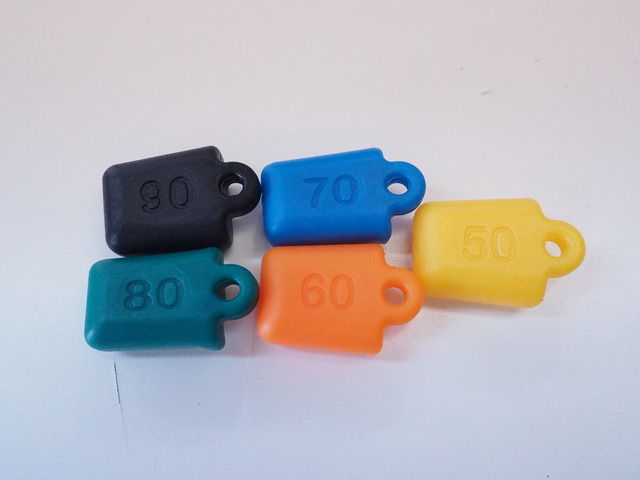 d6e49f3c-s