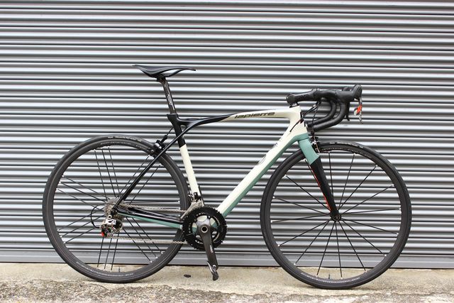 LAPIERRE70th記念モデル「XELIUS SL Ultimate」組上げ : K&M LAPIERRE70th記念モデル「XELIUS SL Ultimate」組上げ : K&M