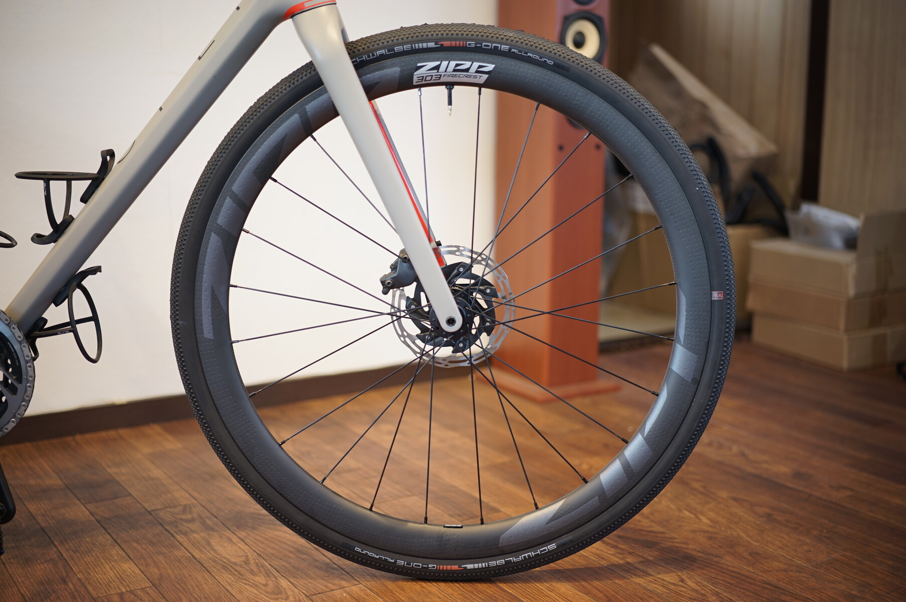 OPEN U.P. x ZIPP 303FIRECREST グラベルカスタム : K&M CYCLE BLOG OPEN U.P. x ZIPP 303FIRECREST グラベルカスタム : K&M CYCLE BLOG