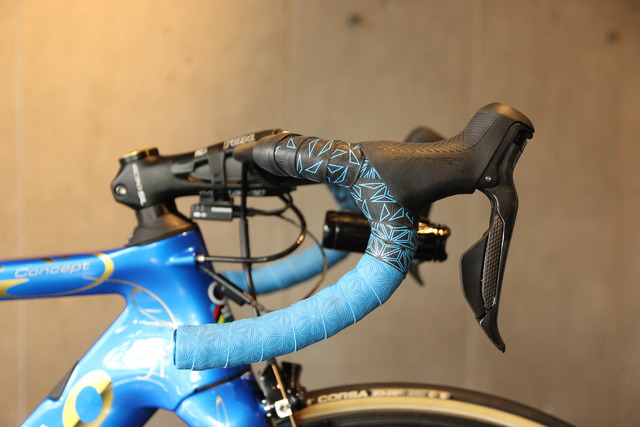 バイクを華やかにデコレーション Supacazのバーテープ K M Cycle Blog