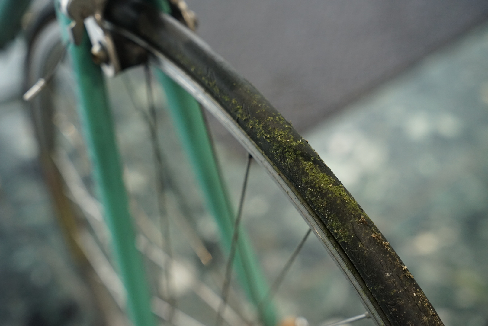 長年保管されていたバイクを復活！Bianchiメンテナンス : K&M CYCLE BLOG