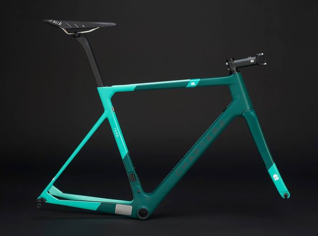 話題のバイクブランド chapter 2 TEREに新色登場 : K&M CYCLE BLOG