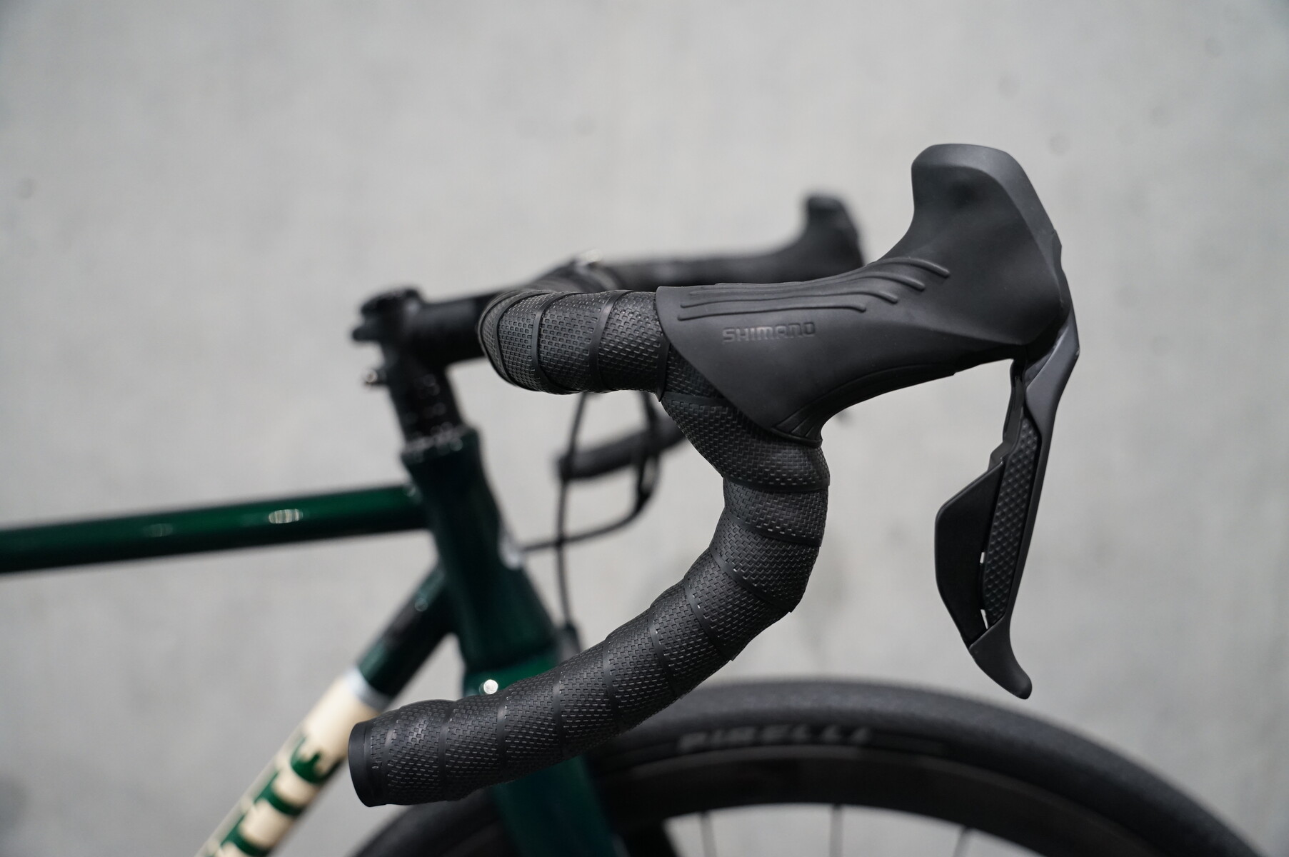 RITTEの提案するモダンスチール×グラベルロード