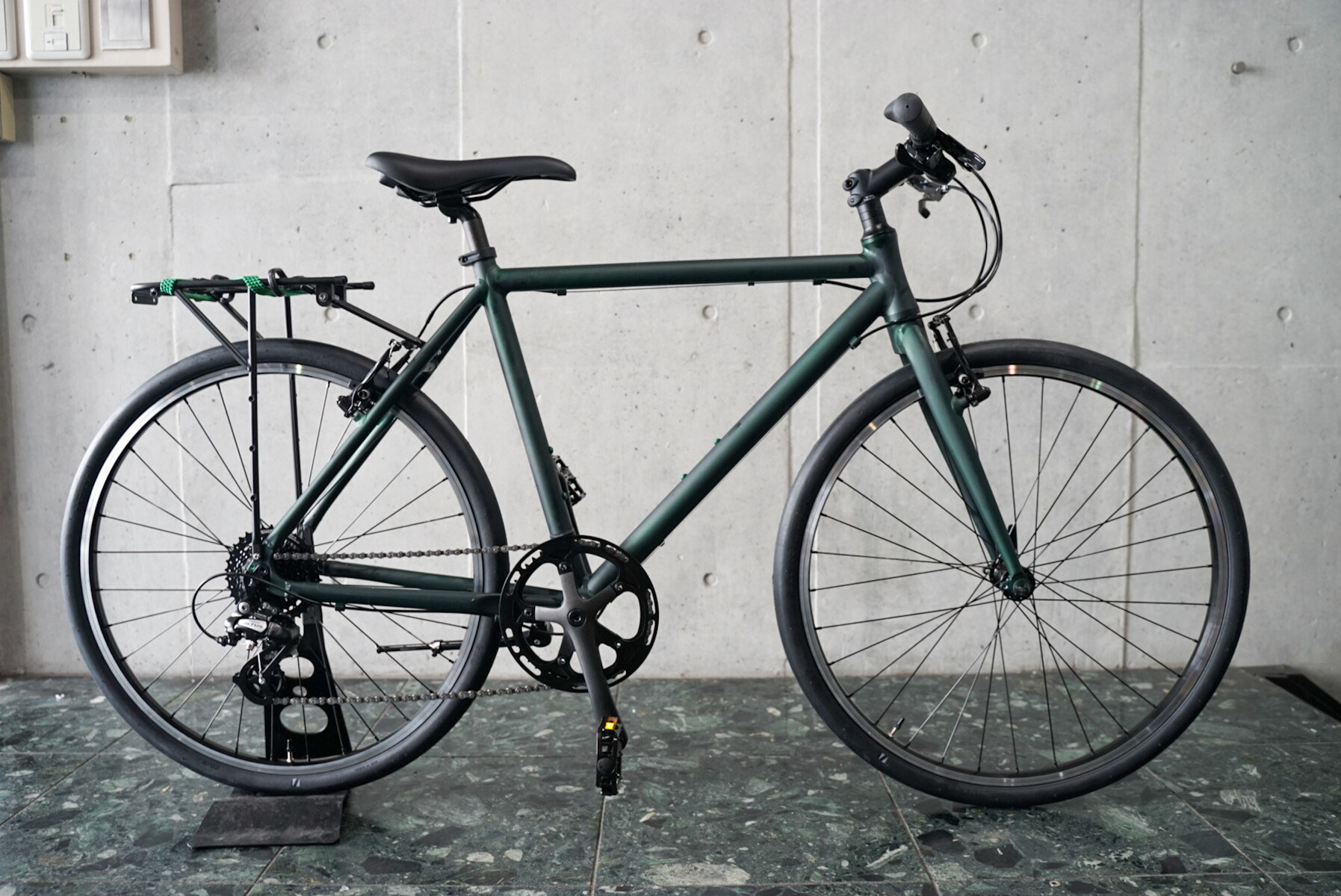 Tumbleweed T-Rack 小振りなラックでコミューターカスタム : K&M Tumbleweed T-Rack 小振りなラックでコミューターカスタム : K&M