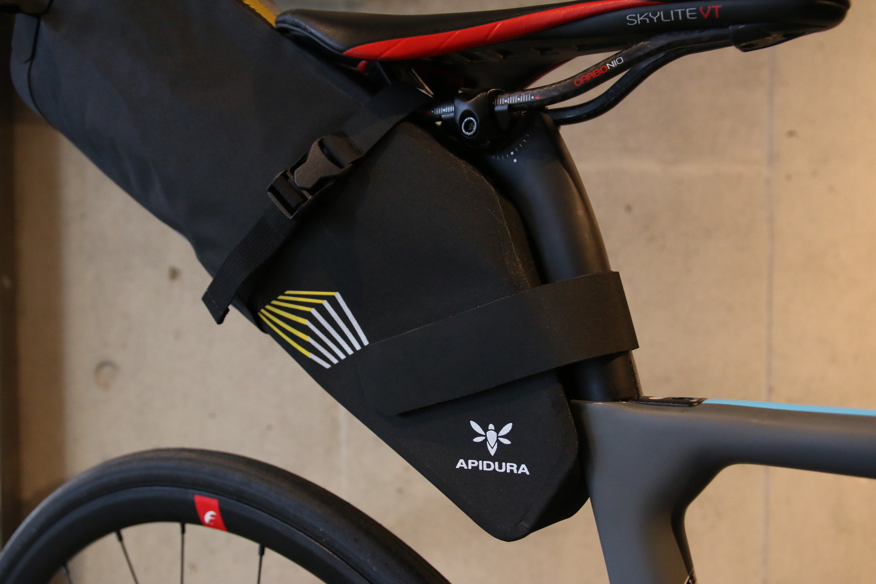 ★☆値下げ！☆APIDURA　アピデュラ☆サドルバック11L　防水加工☆未使用 BLOG 軽量、高耐久、そして高い防水性を誇るハイスペックな